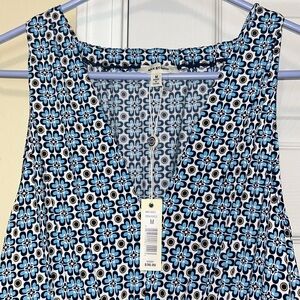 🦋Summer dress NWT 5/25$